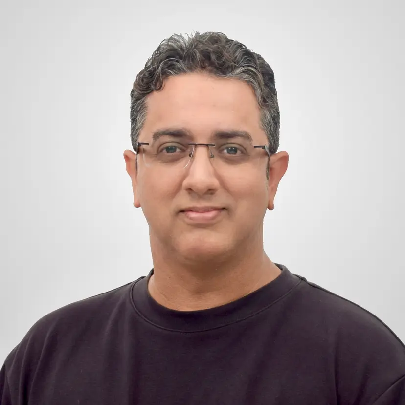 Ravi Asnani, Headshot